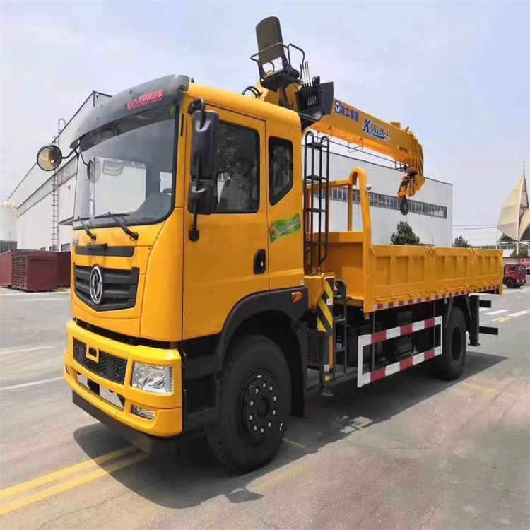 兴宁附近找一辆随车吊出租