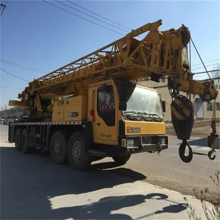 兴宁哪里有专业吊车出租